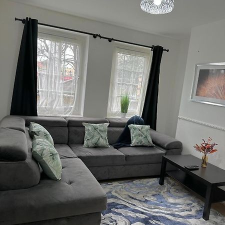 2 Bedroom Flat, 2 Minutes Walk To Bethnalgreen Station, Central London Luaran gambar