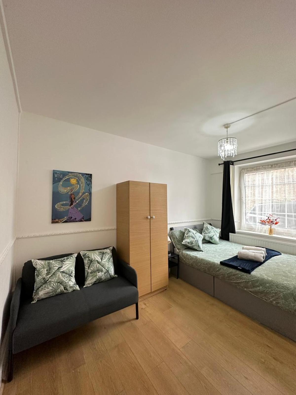 2 Bedroom Flat, 2 Minutes Walk To Bethnalgreen Station, Central London Luaran gambar