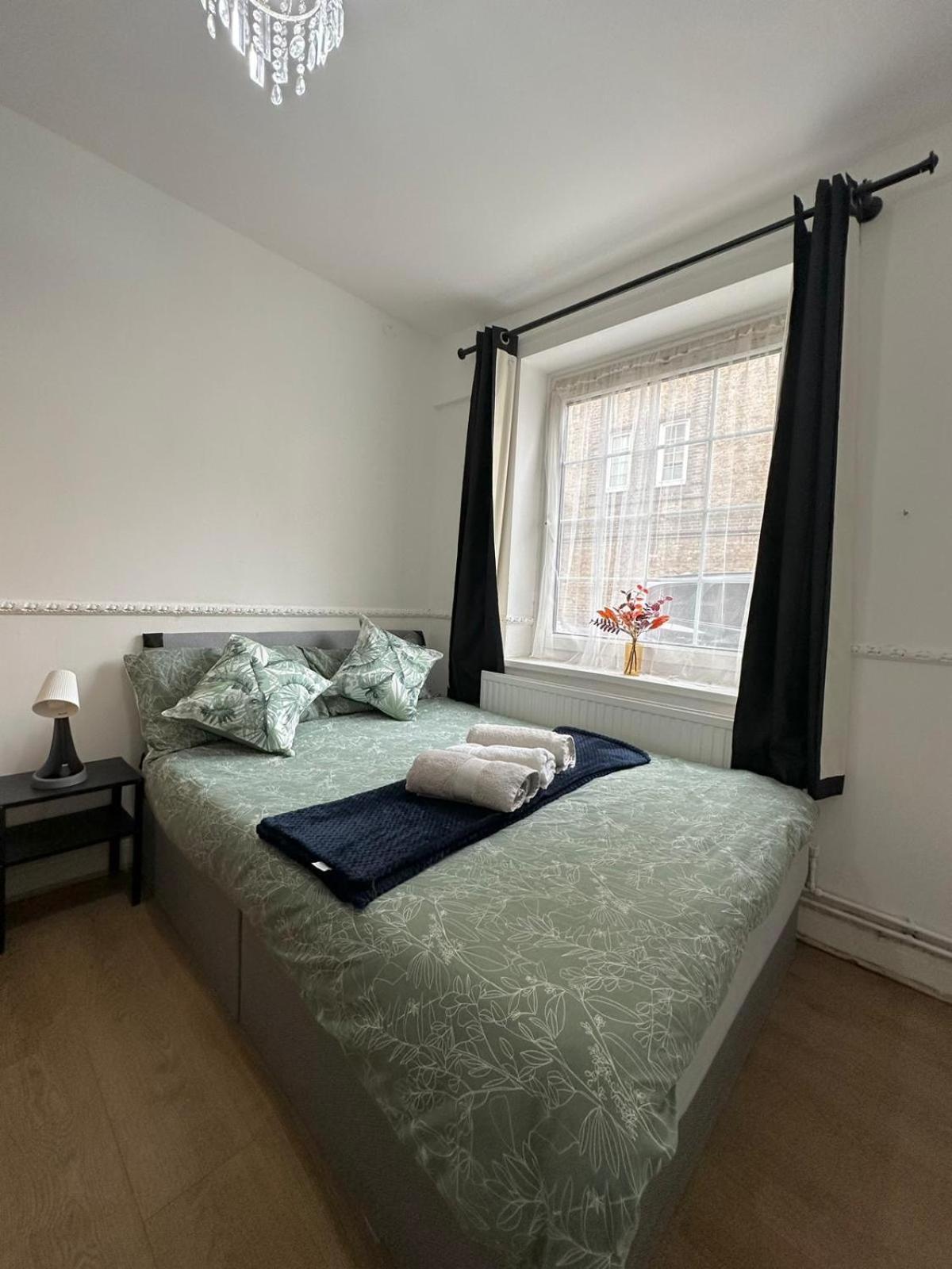 2 Bedroom Flat, 2 Minutes Walk To Bethnalgreen Station, Central London Luaran gambar